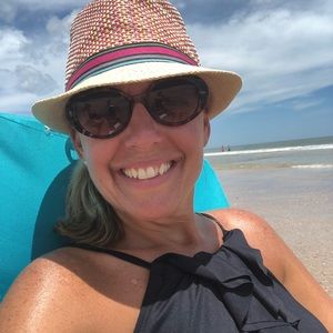 Meet your Posher, Tina